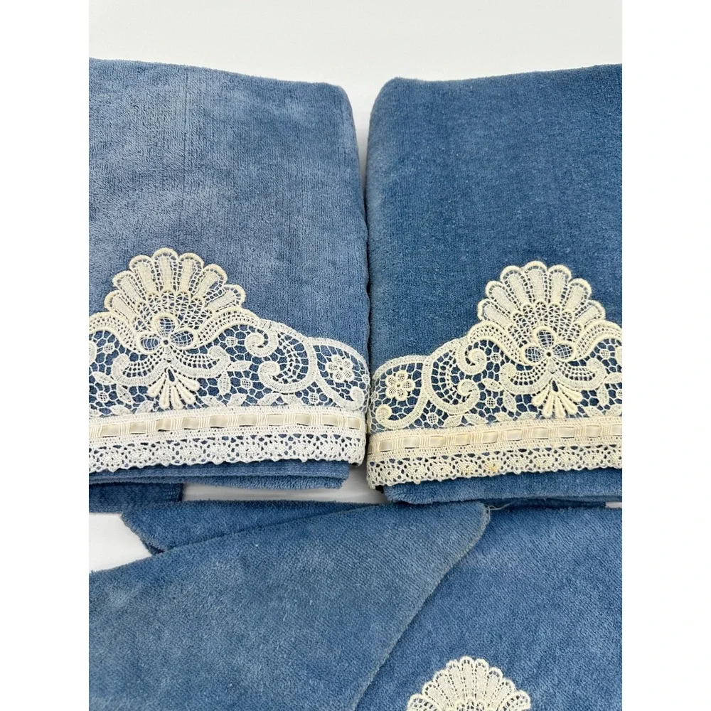 Burlington vintage towel